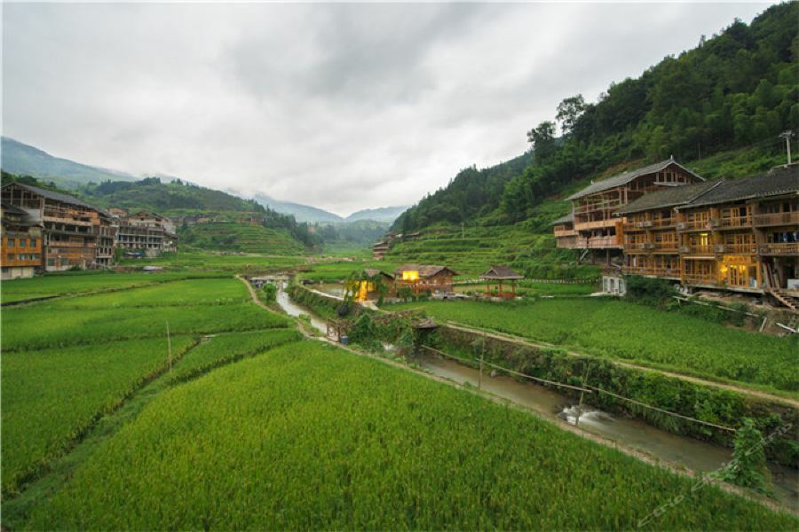 肇兴溪舍山堂 Creekside Inn หลีผิง ภายนอก รูปภาพ