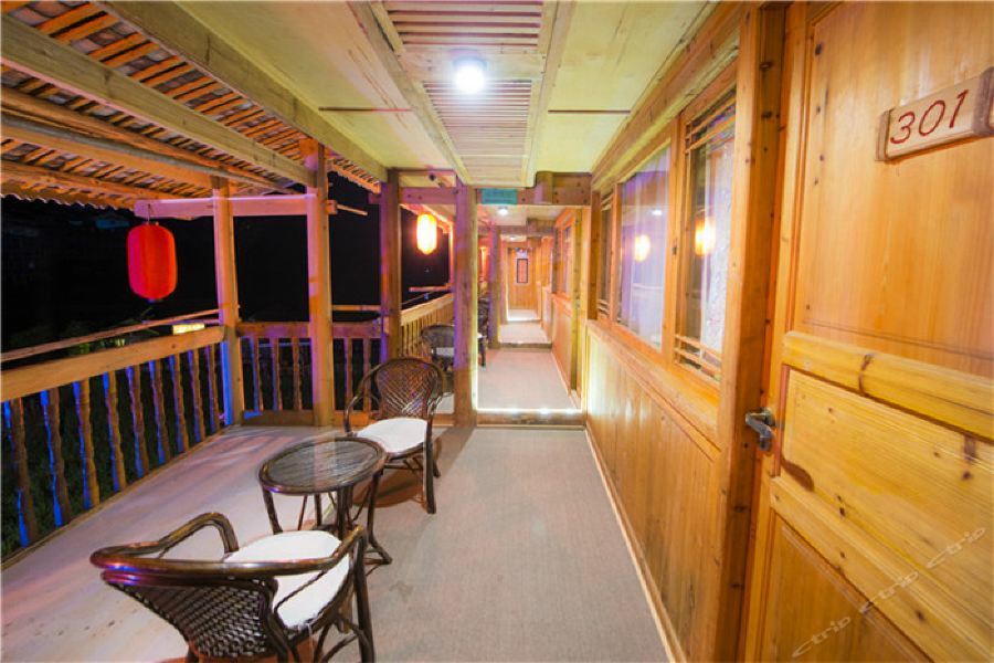 肇兴溪舍山堂 Creekside Inn หลีผิง ภายนอก รูปภาพ